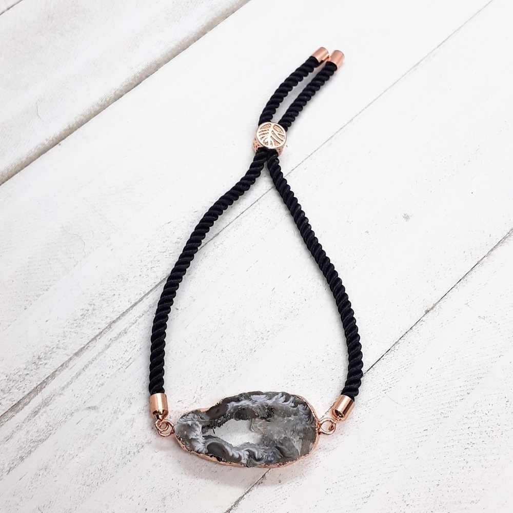 Rose Gold Agate Slice adjustable rope bracelet - Picture 5 of 6